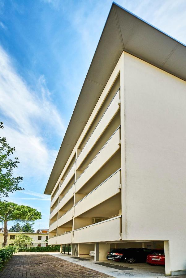 Residence Columbia Bibione Eksteriør bilde