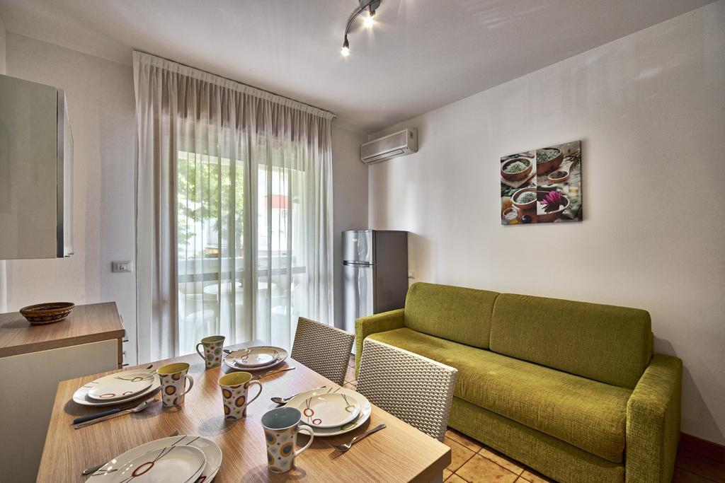 Residence Columbia Bibione Eksteriør bilde